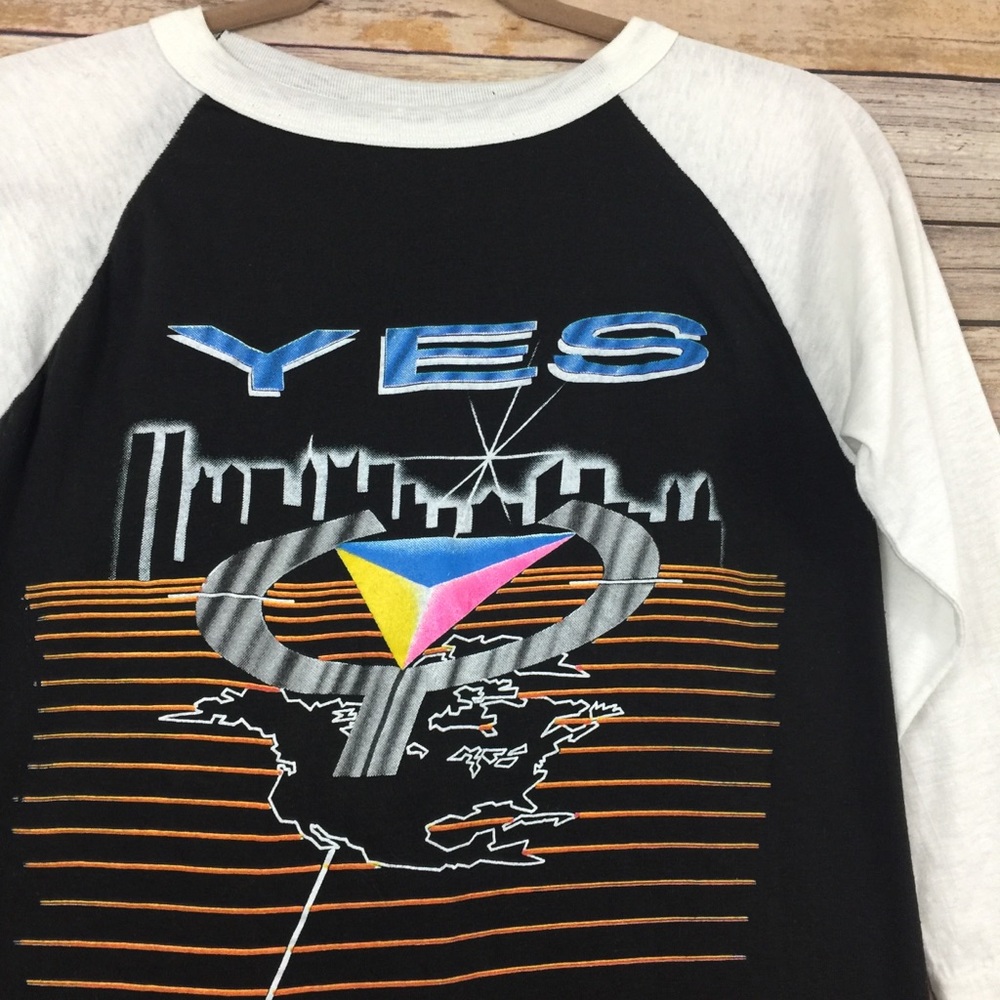 Womens Band Shirt Medium YES Rocker